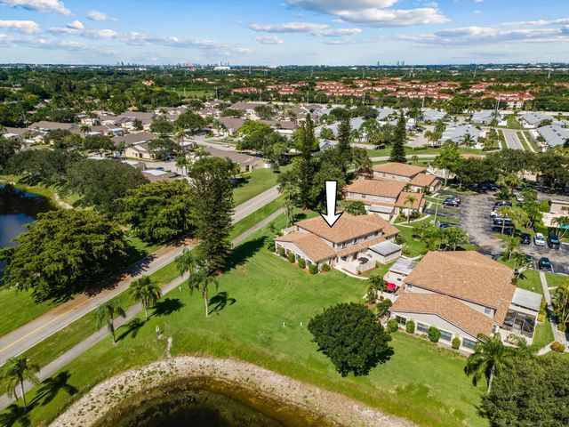 4451 Willow Pond Road B, West Palm Beach, FL 33417