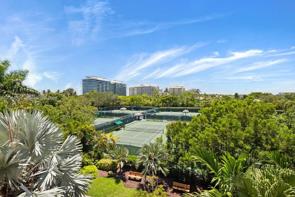 161 Crandon Blvd 317, Key Biscayne, FL 33149
