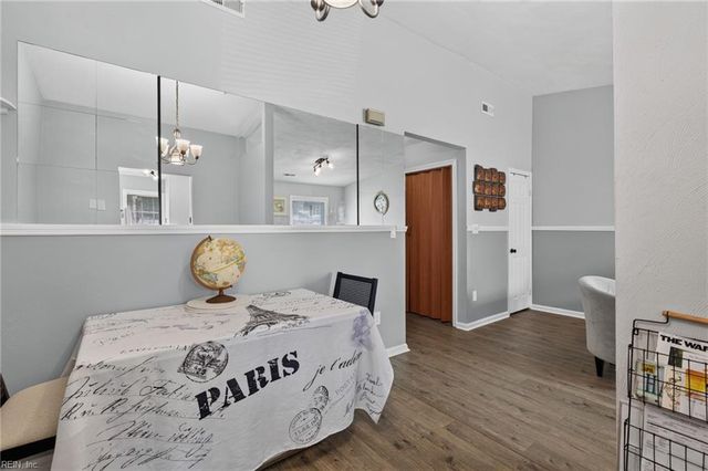 5124 Condor ST, Virginia Beach, VA 23462