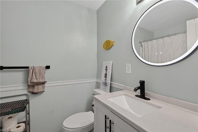 5124 Condor ST, Virginia Beach, VA 23462