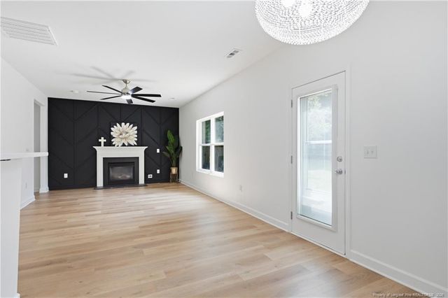 805 Bellingham Way, Fayetteville, NC 28312