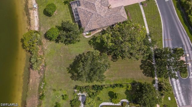 2990 Orange Grove TRL, Naples, FL 34120