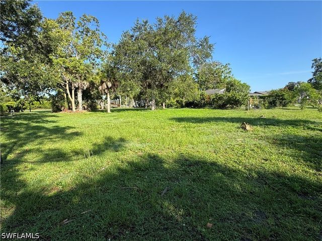 2990 Orange Grove TRL, Naples, FL 34120