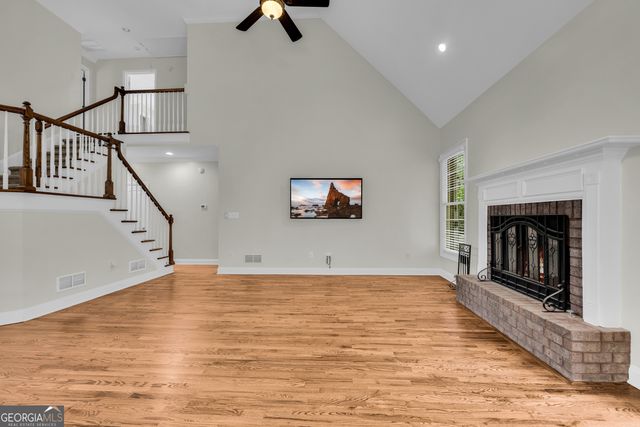 1051 Lane Creek Way, Bishop, GA 30621