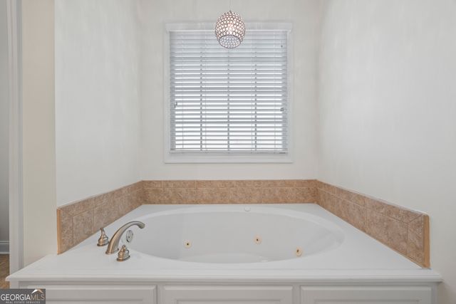 1051 Lane Creek Way, Bishop, GA 30621