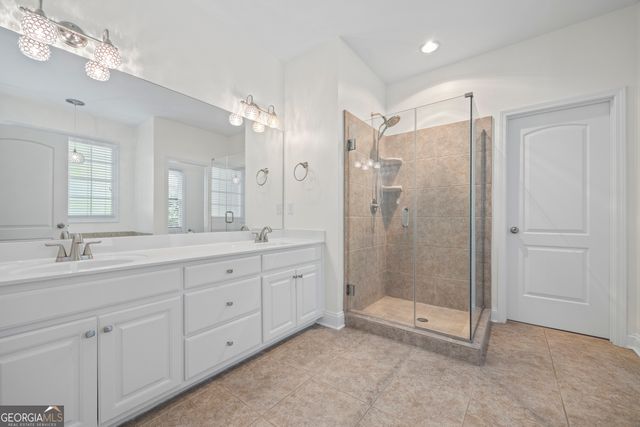 1051 Lane Creek Way, Bishop, GA 30621