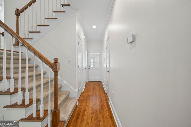 1051 Lane Creek Way, Bishop, GA 30621