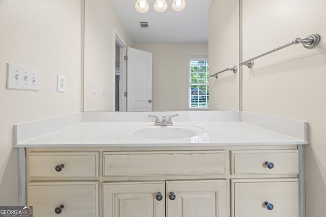 1051 Lane Creek Way, Bishop, GA 30621