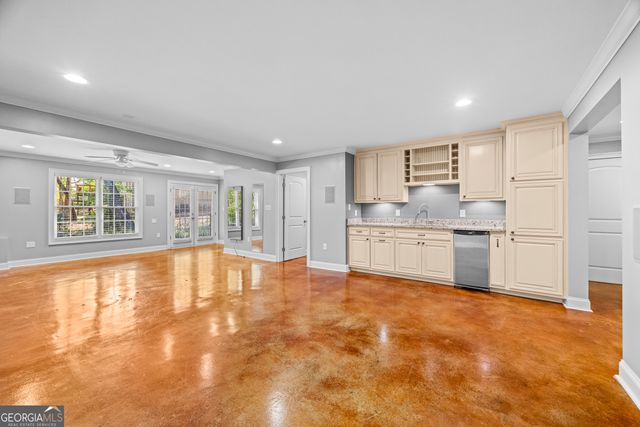 1051 Lane Creek Way, Bishop, GA 30621