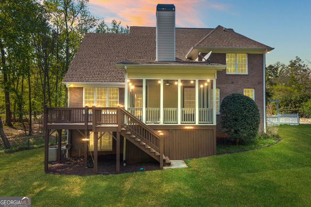 1051 Lane Creek Way, Bishop, GA 30621
