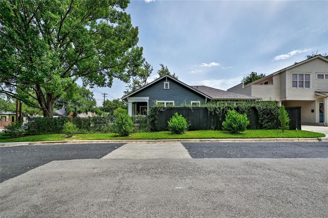 2101 Newfield LN, Austin, TX 78703