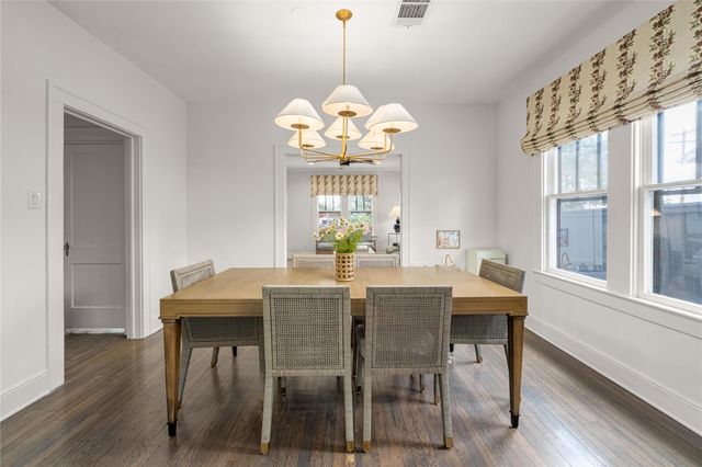 2101 Newfield LN, Austin, TX 78703