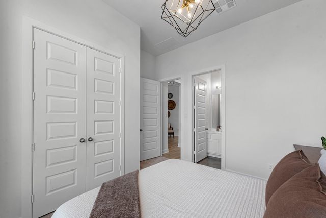 4315 Golden Ridge Circle, Manvel, TX 77578