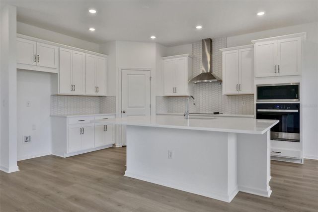 5391 NICKERBEAN STREET, Apopka, FL 32712