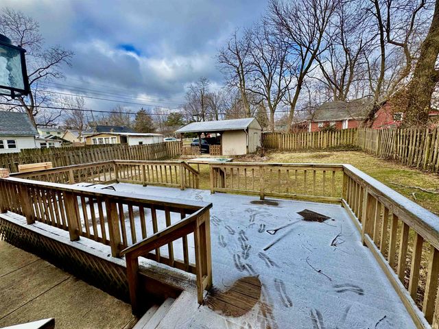 1105 N Woodburn Avenue, Bloomington, IN 47404