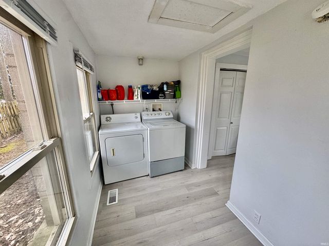 1105 N Woodburn Avenue, Bloomington, IN 47404