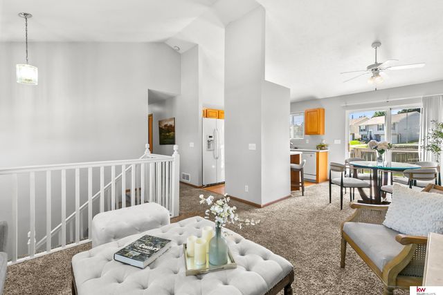 2202 N 166 Street, Omaha, NE 68116