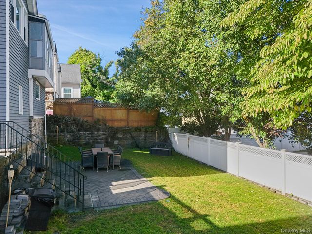 315 Stanley Avenue, Mamaroneck, NY 10543