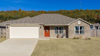 1170 Rockwell Dr, Conway, AR 72032