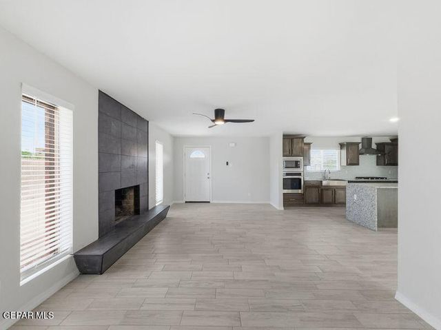 565 GALLAGHER Street, El Paso, TX 79915