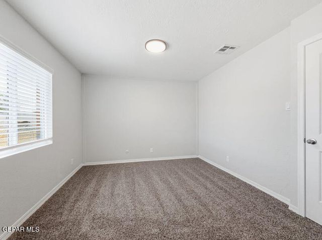 565 GALLAGHER Street, El Paso, TX 79915