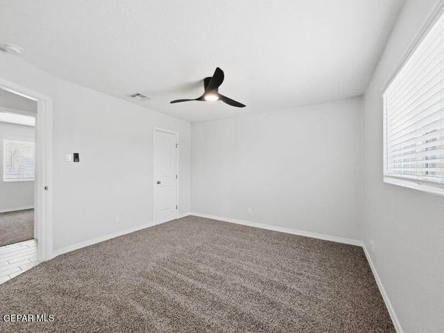 565 GALLAGHER Street, El Paso, TX 79915