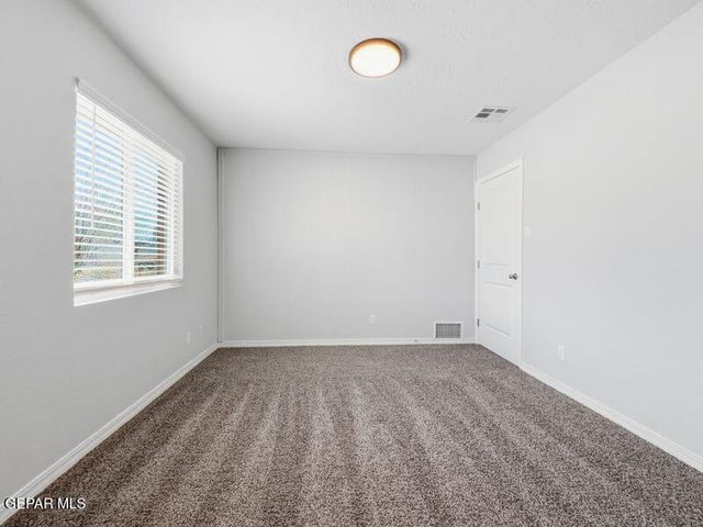 565 GALLAGHER Street, El Paso, TX 79915