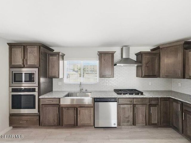 565 GALLAGHER Street, El Paso, TX 79915