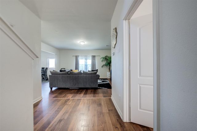 4827 Monarch Falls Lane, Richmond, TX 77469