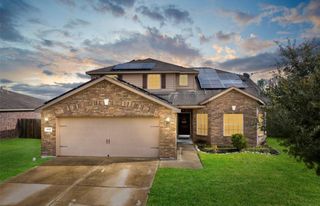 4827 Monarch Falls Lane, Richmond, TX 77469