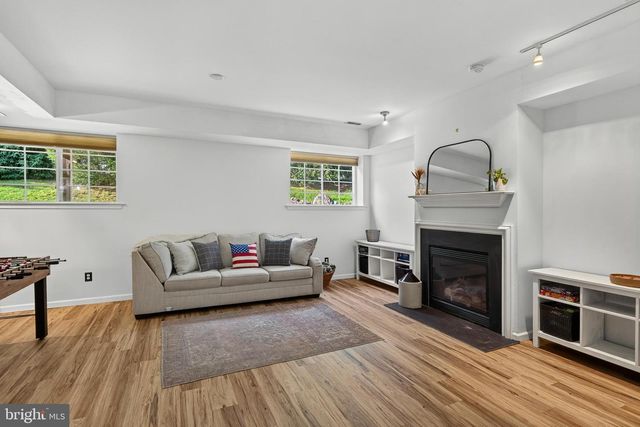 106 HEATHER WAY, Morgantown, PA 19543