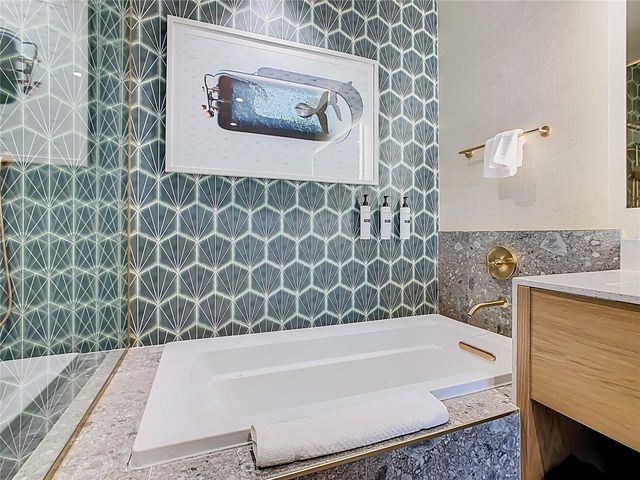 3151 SUNSET WALK DRIVE 218, Kissimmee, FL 34747