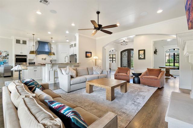 4625 Roundup Road, Edmond, OK 73034