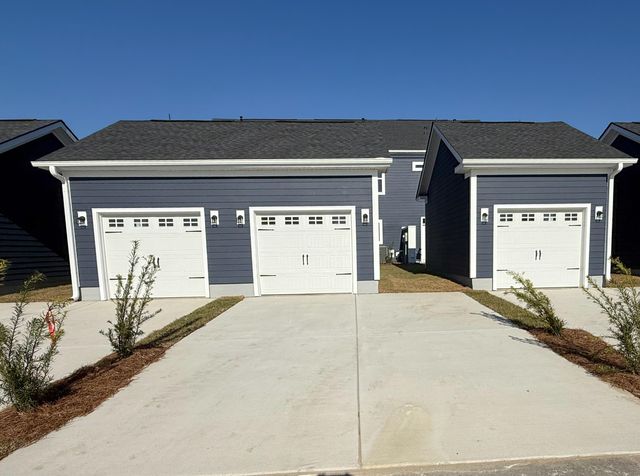 767 Blueway Avenue, Summerville, SC 29486