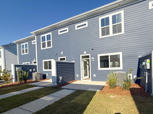 767 Blueway Avenue, Summerville, SC 29486