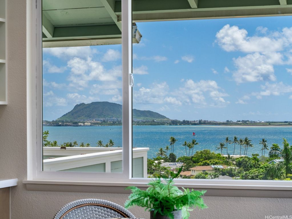 45-113 Halliday Place, Kaneohe, HI 96744