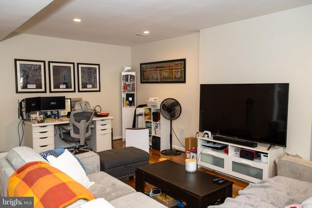 5317 MACWOOD DR, Woodbridge, VA 22193