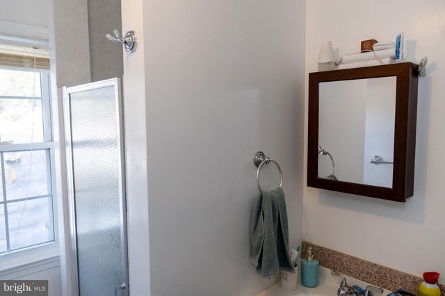 5317 MACWOOD DR, Woodbridge, VA 22193