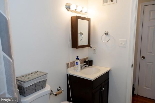 5317 MACWOOD DR, Woodbridge, VA 22193