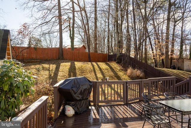 5317 MACWOOD DR, Woodbridge, VA 22193