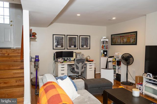 5317 MACWOOD DR, Woodbridge, VA 22193