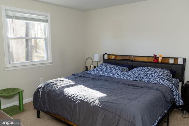 5317 MACWOOD DR, Woodbridge, VA 22193