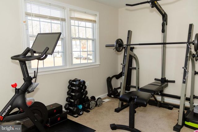 5317 MACWOOD DR, Woodbridge, VA 22193