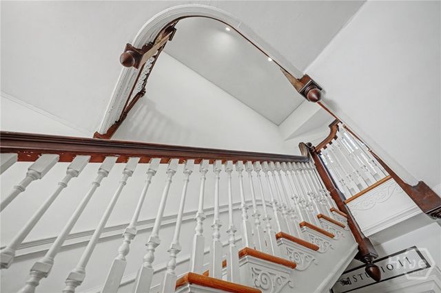 122 E 36th Street, Savannah, GA 31401