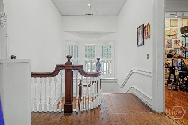 122 E 36th Street, Savannah, GA 31401