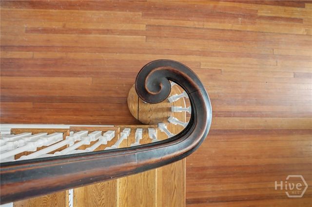 122 E 36th Street, Savannah, GA 31401