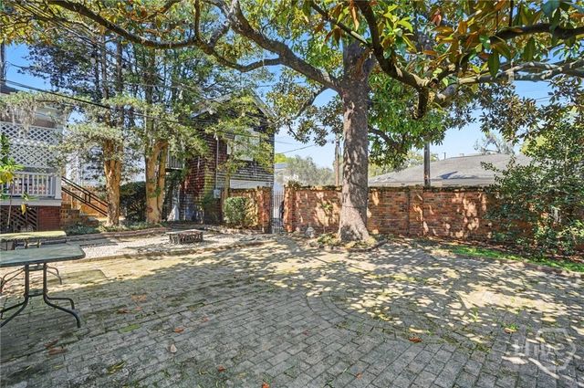 122 E 36th Street, Savannah, GA 31401