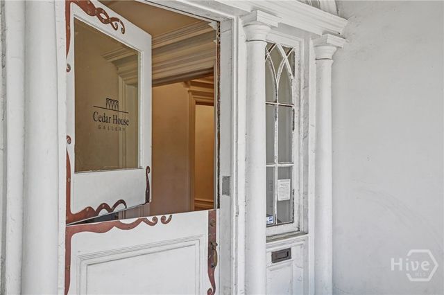 122 E 36th Street, Savannah, GA 31401