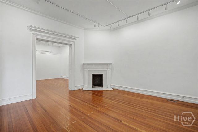 122 E 36th Street, Savannah, GA 31401