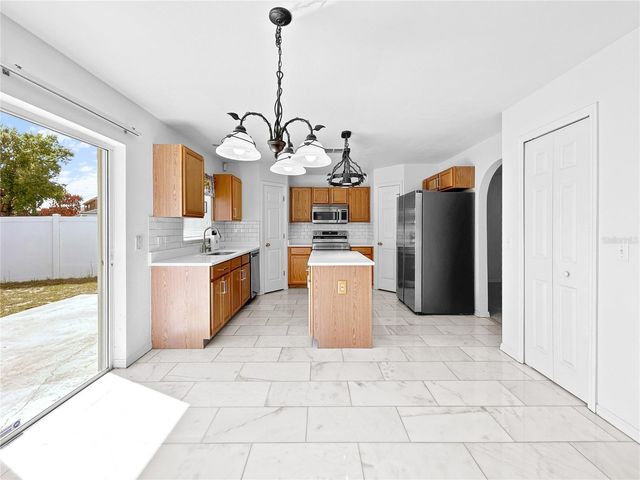 1035 RONLIN STREET, Haines City, FL 33844